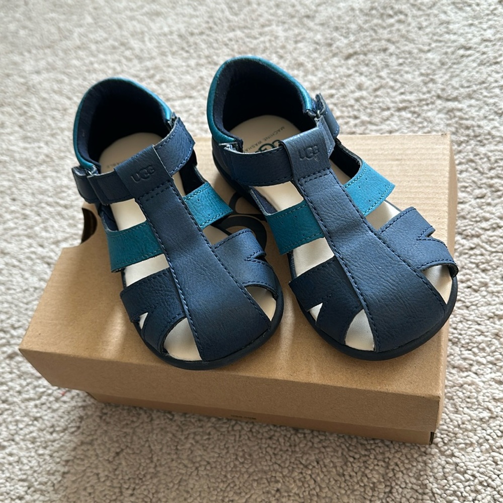 UGGS Boys Sandal